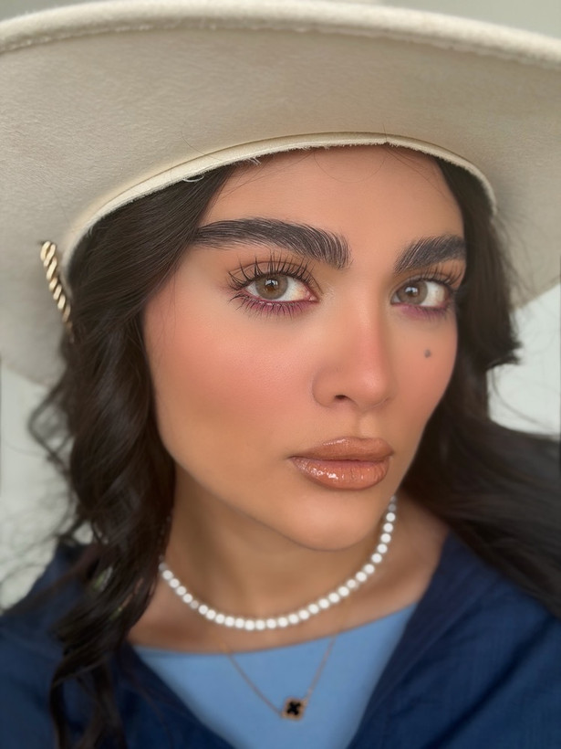 لنز سالانه نمره دار رنگی طوسی عسلی خاکی پیورگری یونیک